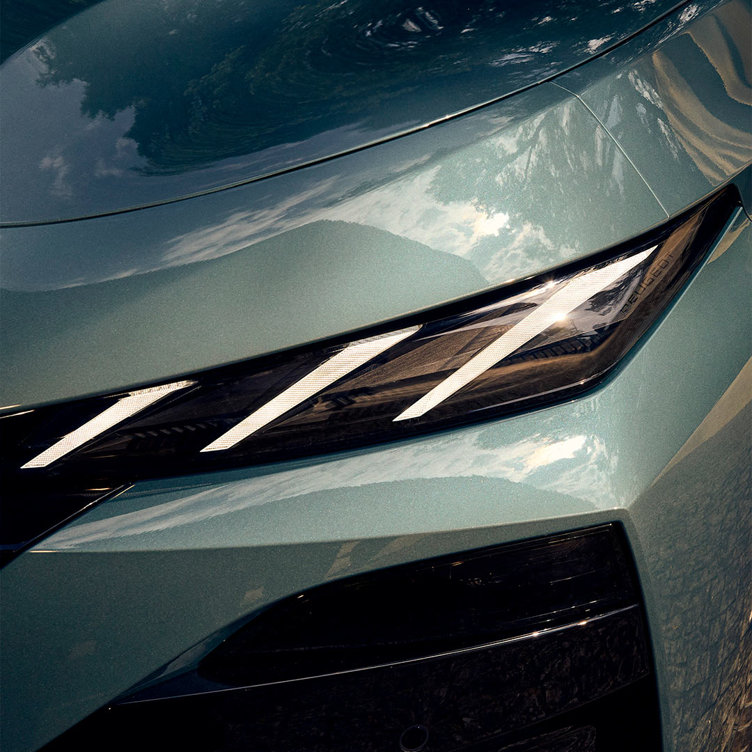 Nieuwe PEUGEOT 308 SW koplampen